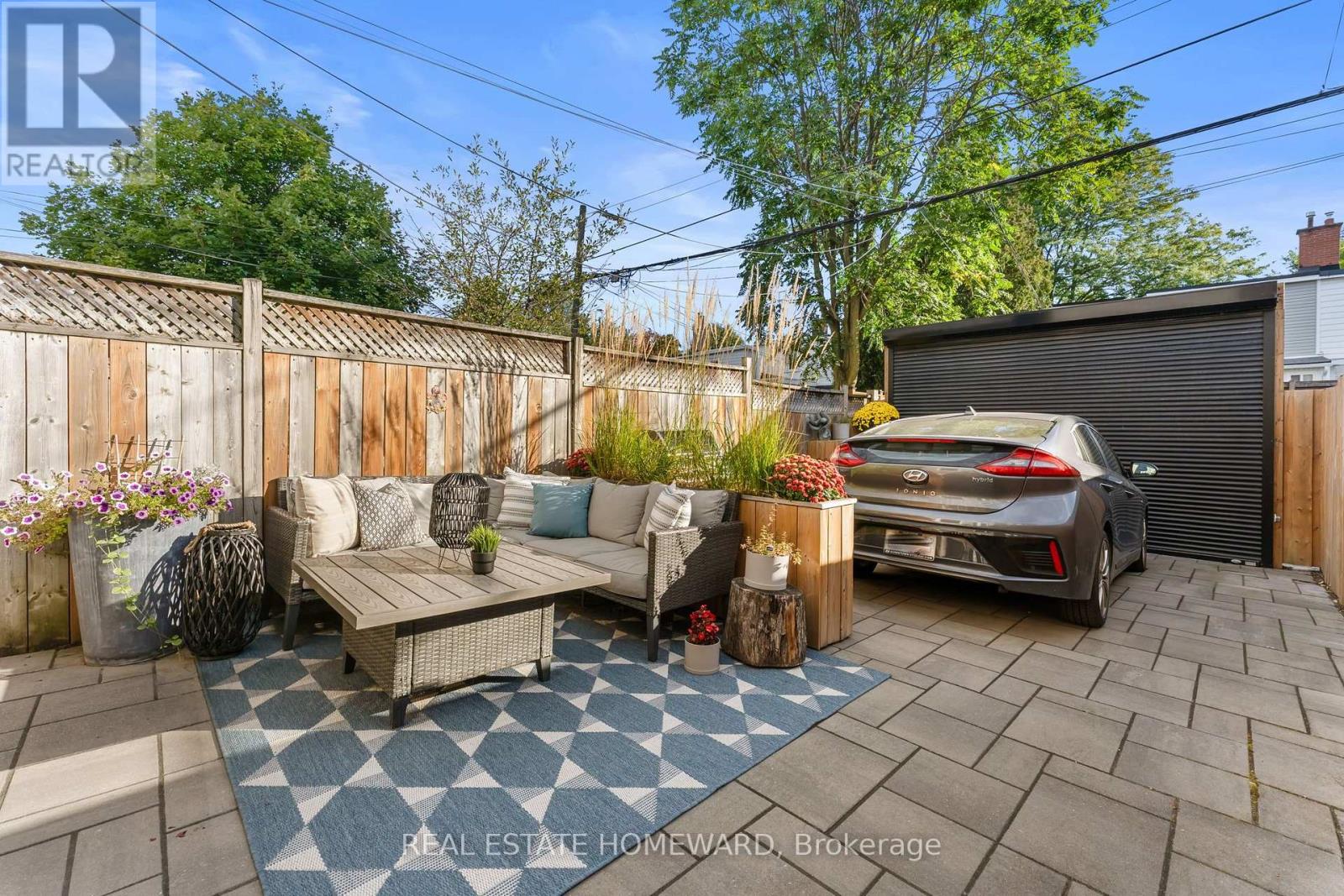 43 Caroline Avenue, Toronto, Ontario  M4M 2X6 - Photo 28 - E13834140