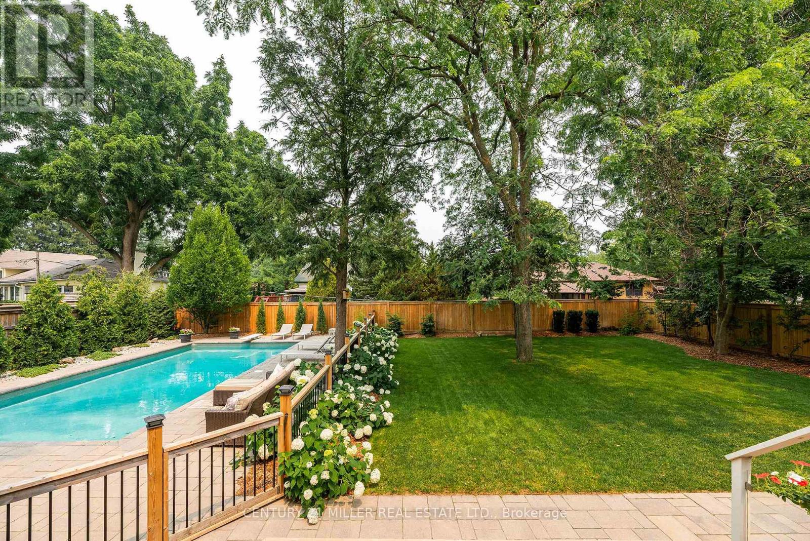 407 Maple Grove Drive, Oakville, Ontario  L6J 4V8 - Photo 46 - W13829824