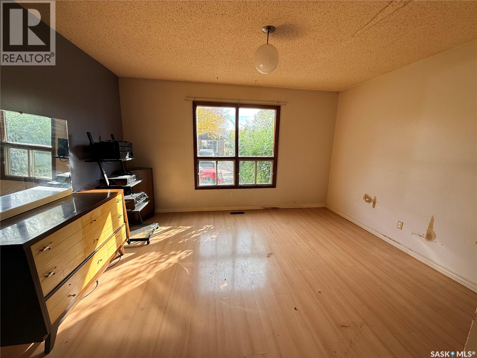 871 Morris Crescent N, Regina, Saskatchewan  S4X 2W4 - Photo 8 - SK049700