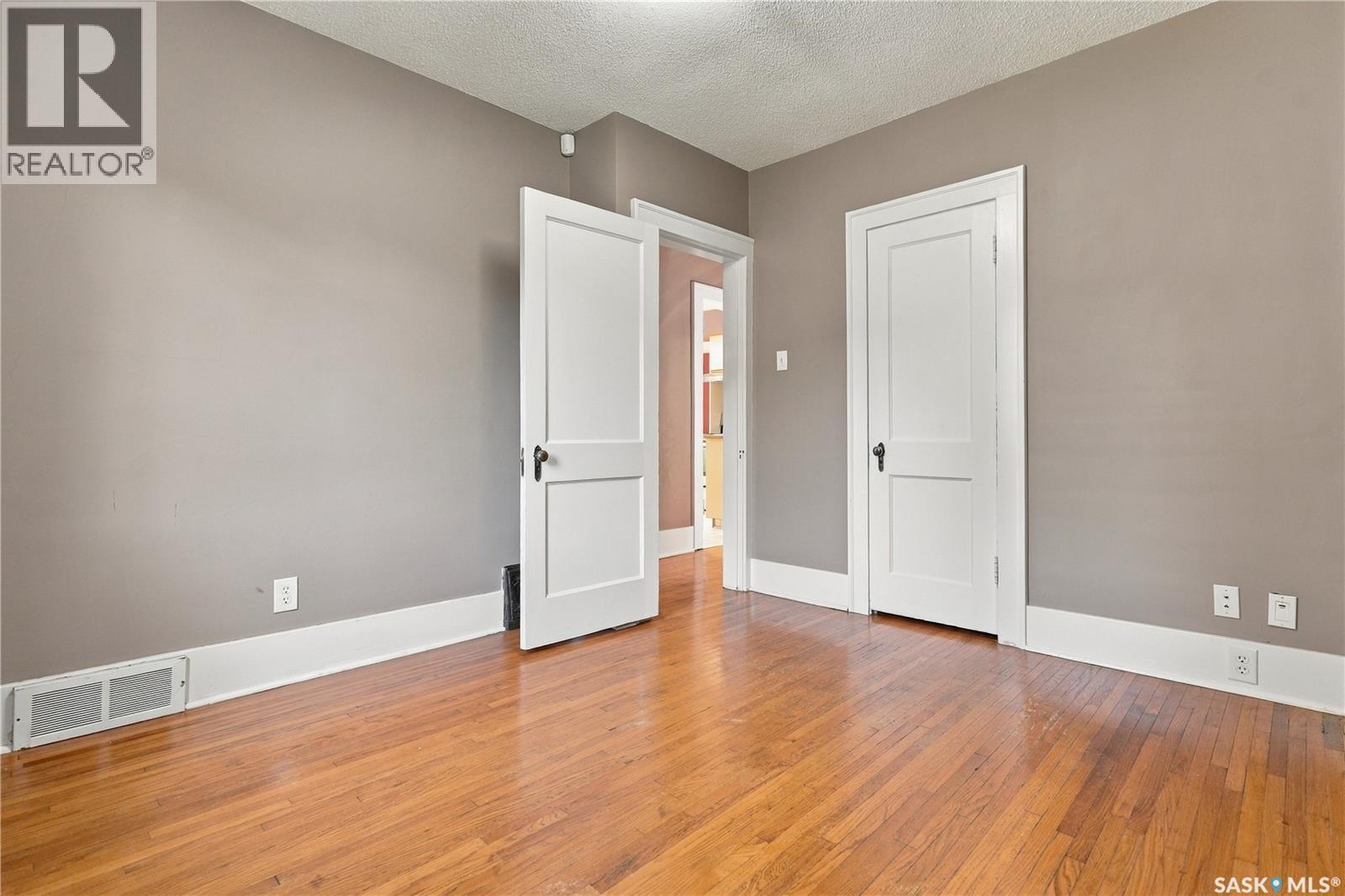 1716 Lorne Avenue, Saskatoon, Saskatchewan  S7H 1Y4 - Photo 24 - SK049580