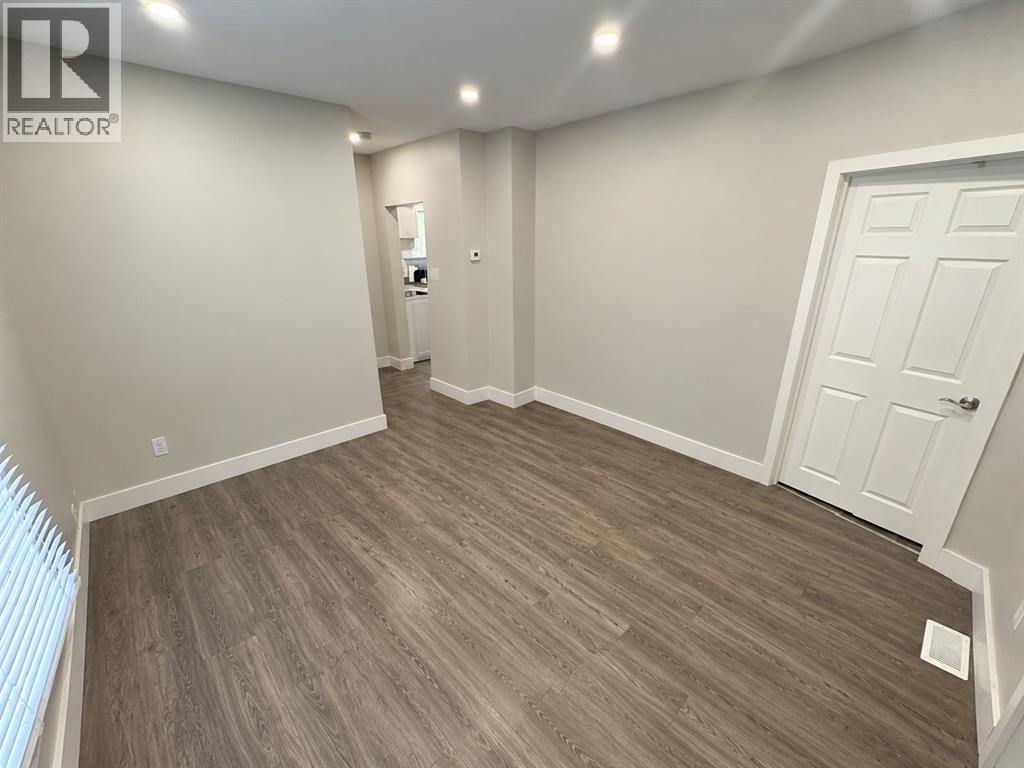404 Russell Street South, Sarnia, Ontario  N7T 3M7 - Photo 8 - 26023679