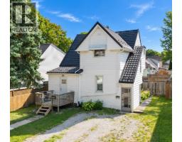 404 RUSSELL STREET South, Sarnia, Ontario
