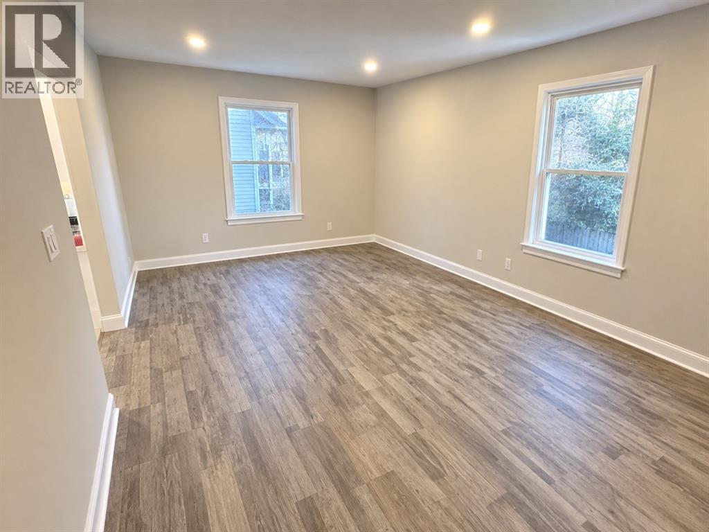 116 Cameron Street, Sarnia, Ontario  N7T 4A8 - Photo 11 - 26023671