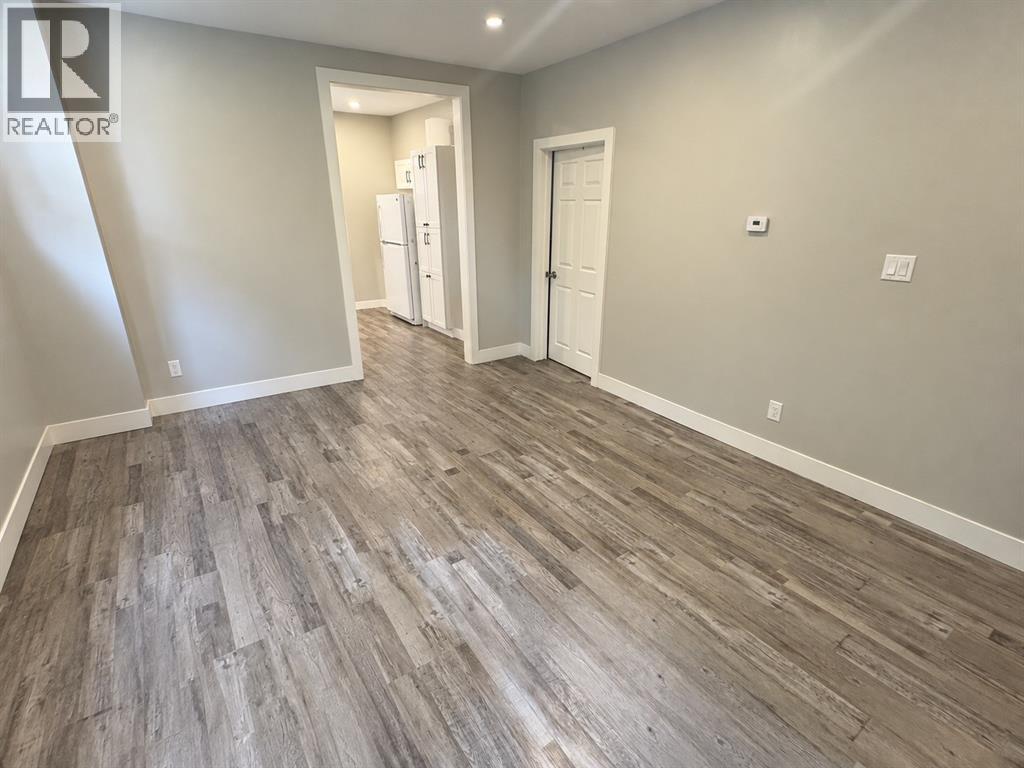 116 Cameron Street, Sarnia, Ontario  N7T 4A8 - Photo 7 - 26023671