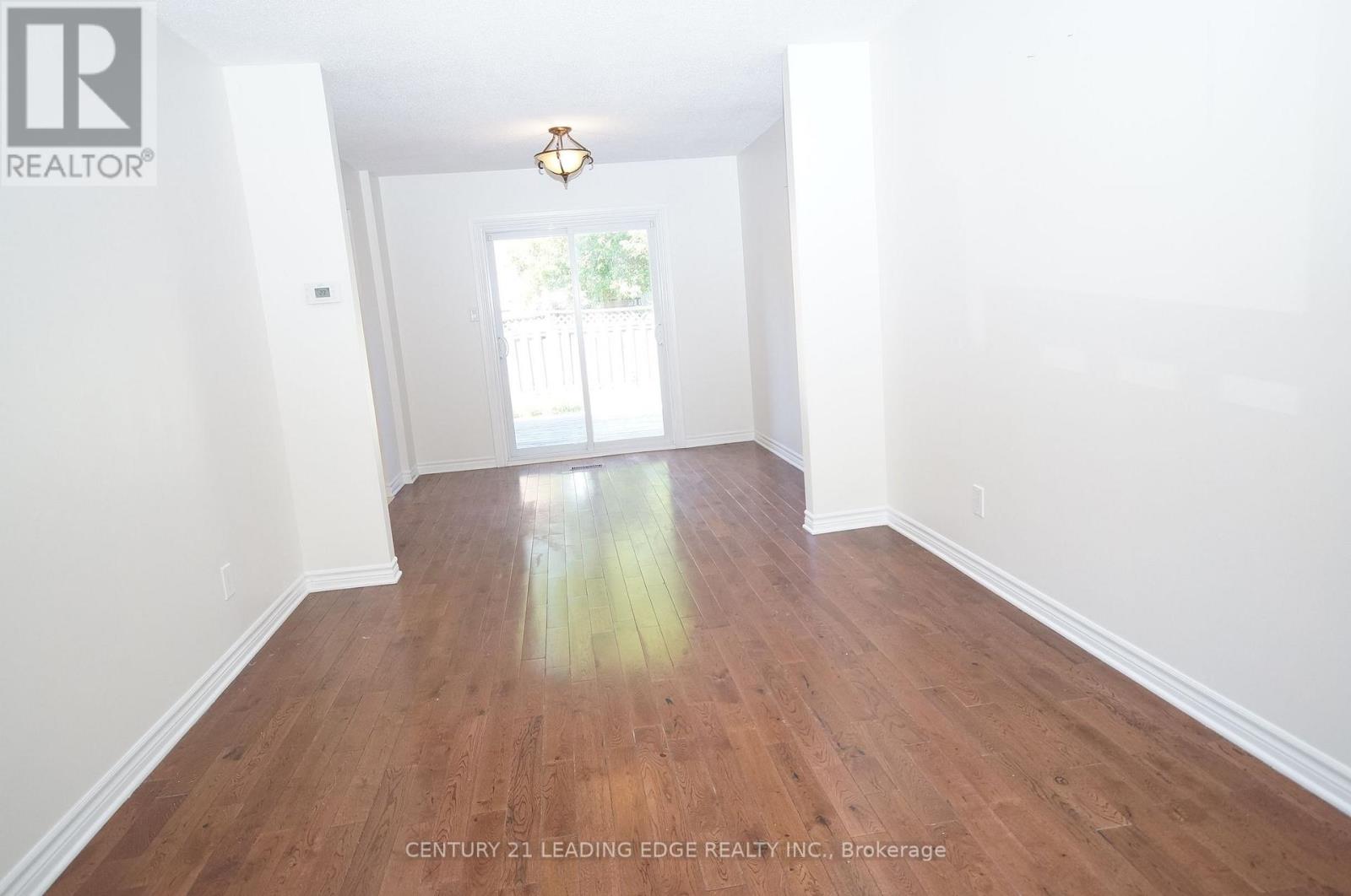 Upper - 62 Daniels Crescent, Ajax, Ontario  L1T 1Y6 - Photo 5 - E13830148