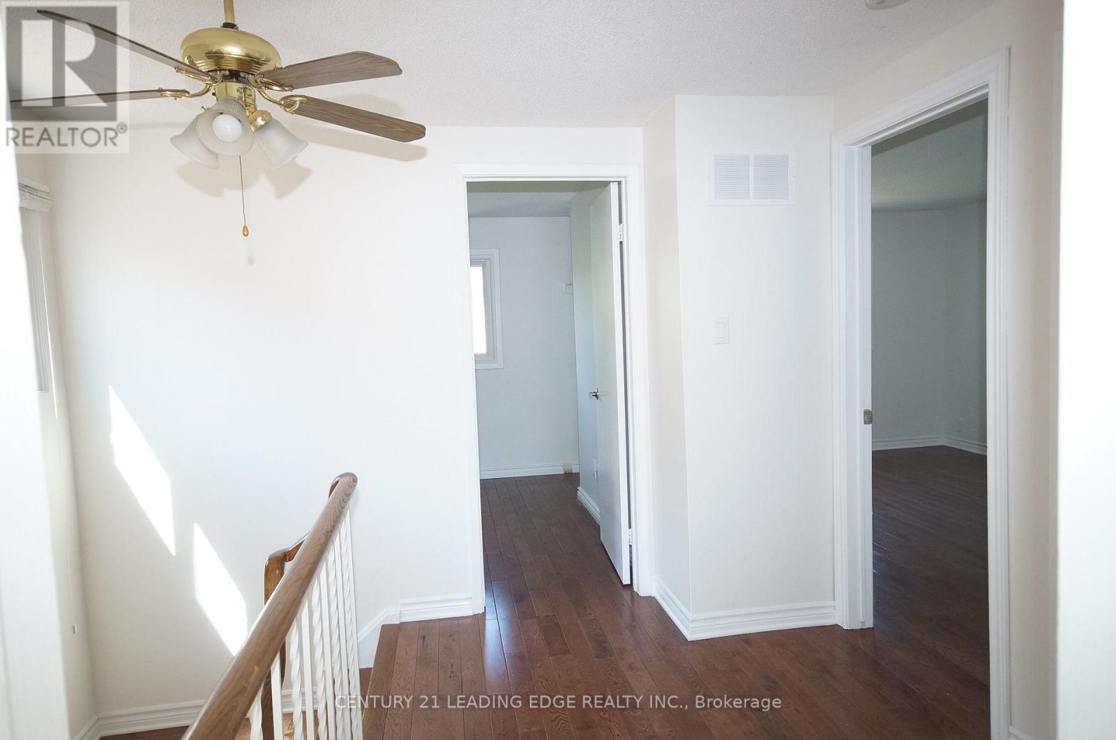 Upper - 62 Daniels Crescent, Ajax, Ontario  L1T 1Y6 - Photo 7 - E13830148