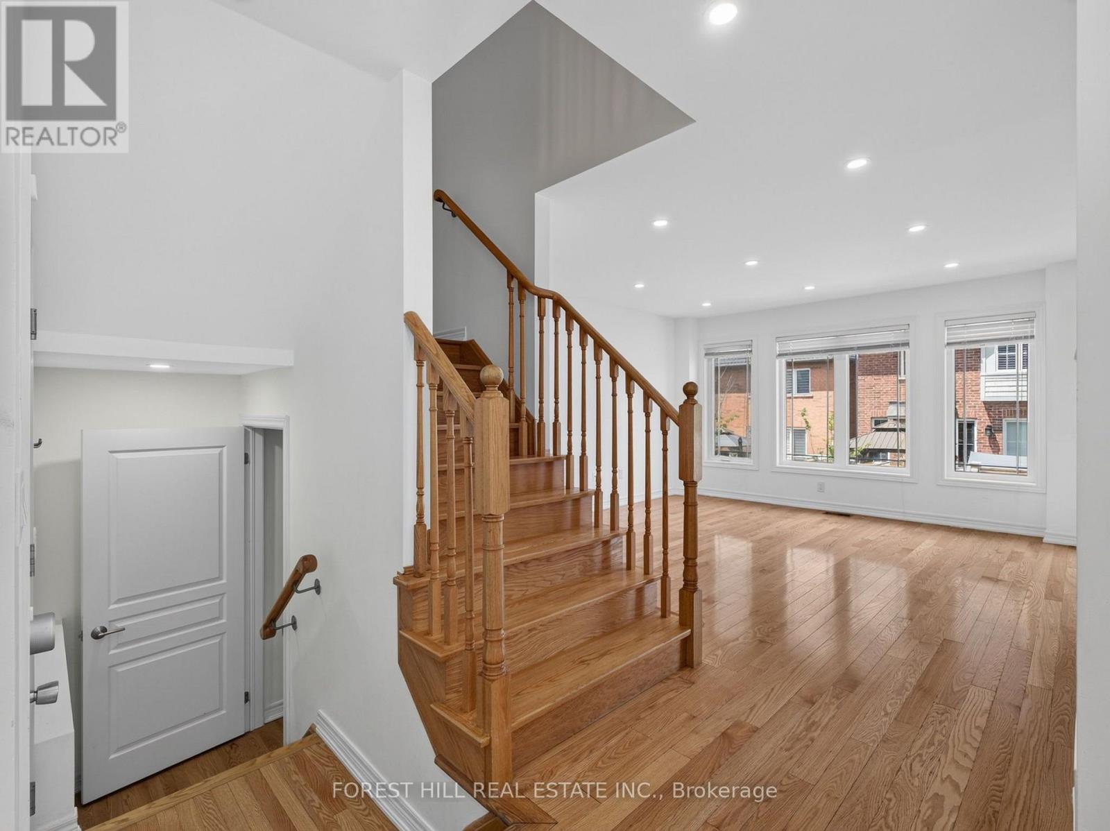 95 Stoyell Drive, Richmond Hill, Ontario  L4E 0M8 - Photo 8 - N13834130