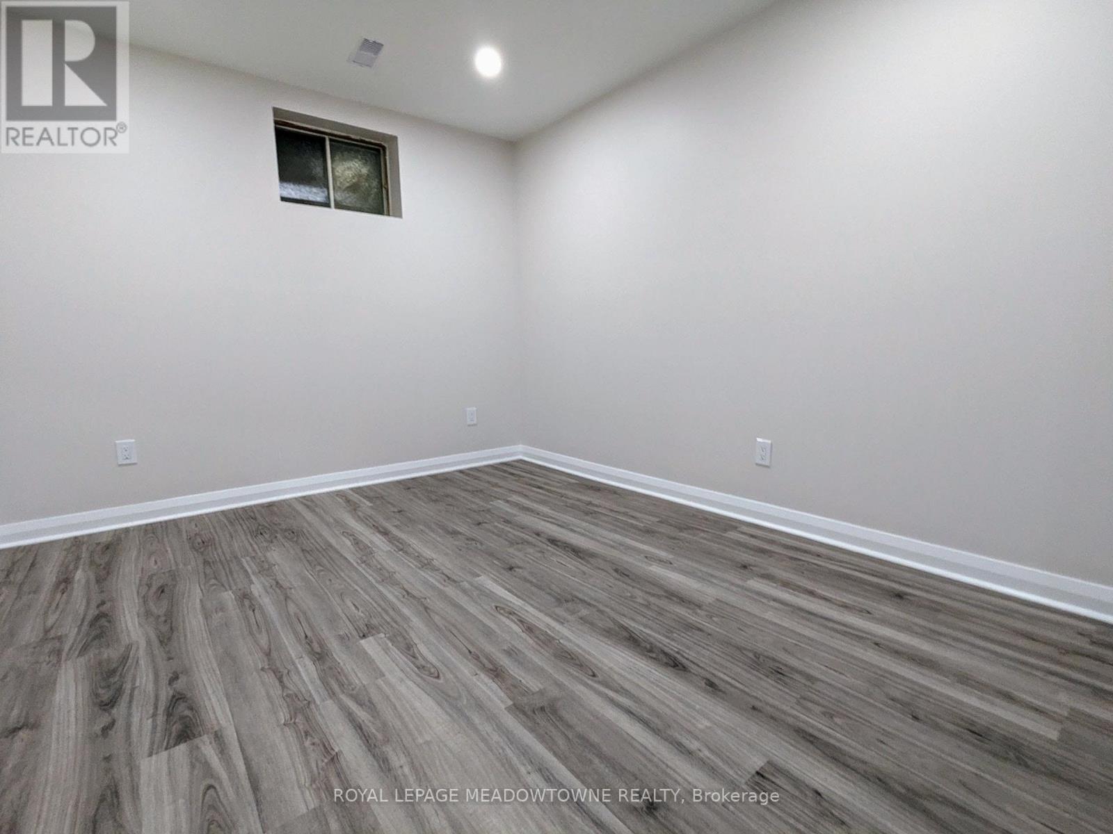 B - 737 Botany Hill Crescent, Newmarket, Ontario  L3Y 3A7 - Photo 8 - N13834202