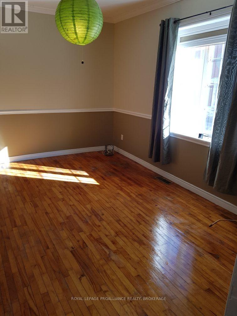 27 Stephen Street, Kingston, Ontario  K7K 2C2 - Photo 9 - X13815502