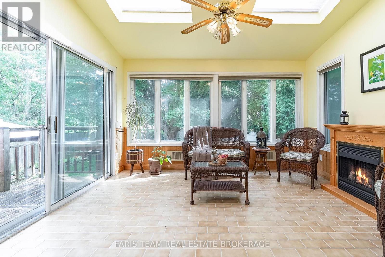 90 Bedford Park Avenue, Richmond Hill, Ontario  L4C 2N8 - Photo 16 - N13777280