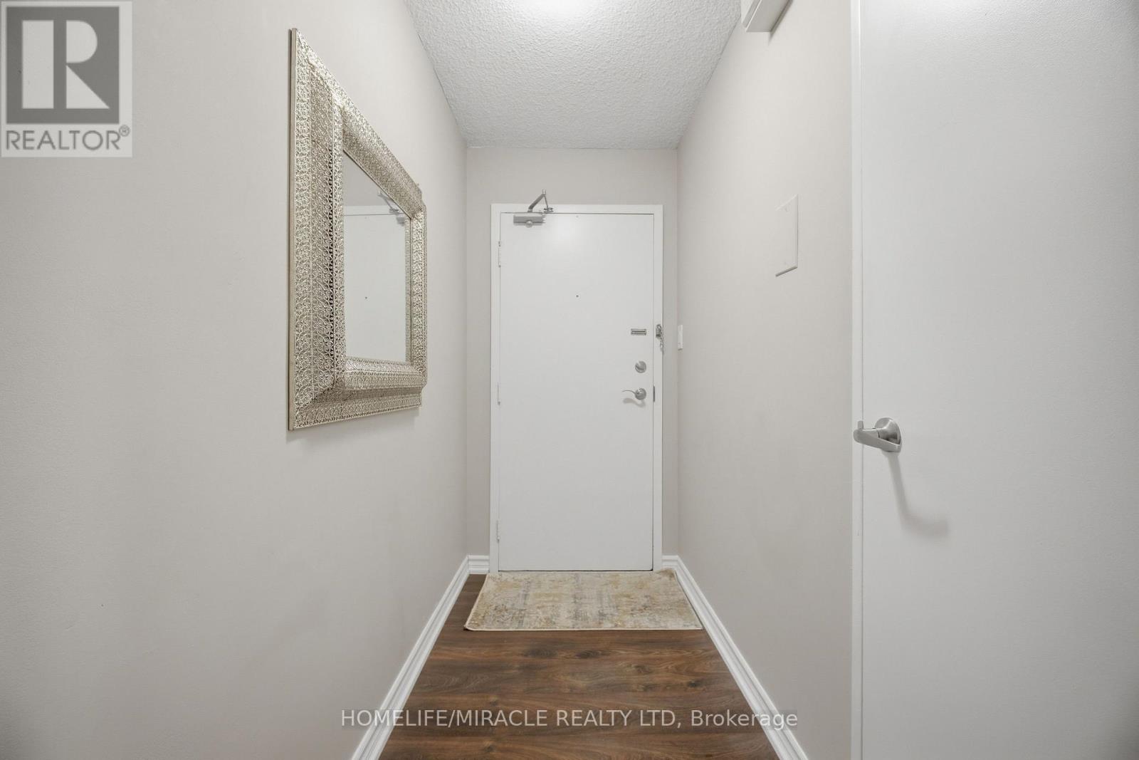 209 - 1320 Mississauga Valley Boulevard, Mississauga, Ontario  L5A 3S9 - Photo 10 - W13834090