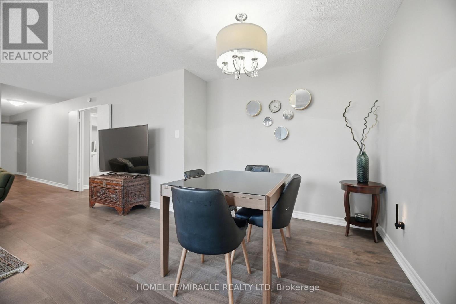 209 - 1320 Mississauga Valley Boulevard, Mississauga, Ontario  L5A 3S9 - Photo 17 - W13834090