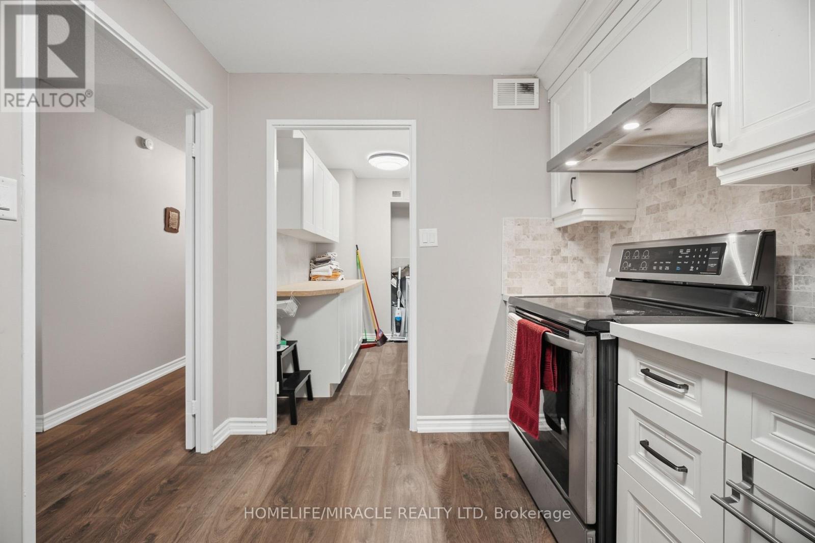 209 - 1320 Mississauga Valley Boulevard, Mississauga, Ontario  L5A 3S9 - Photo 18 - W13834090