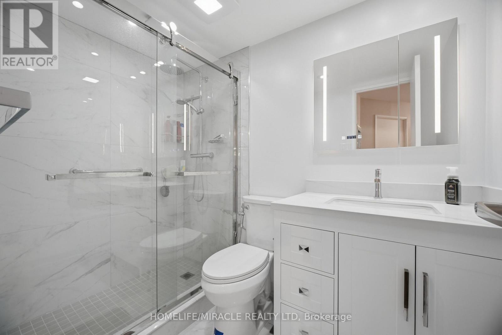 209 - 1320 Mississauga Valley Boulevard, Mississauga, Ontario  L5A 3S9 - Photo 24 - W13834090