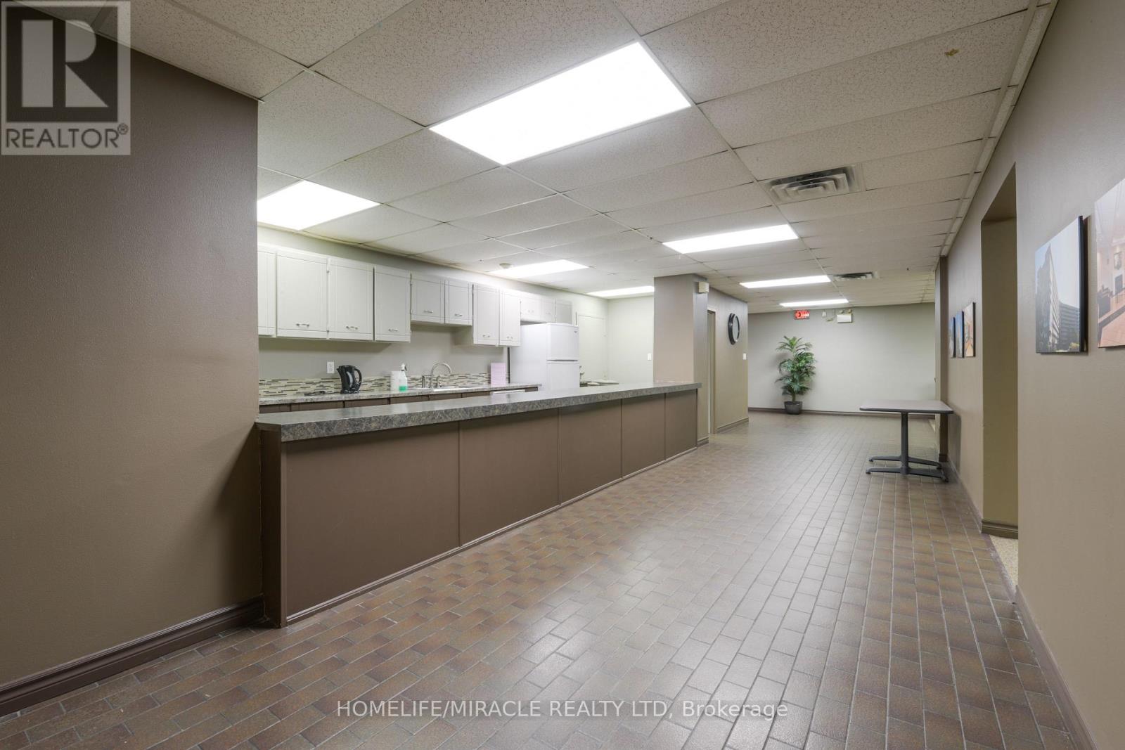 209 - 1320 Mississauga Valley Boulevard, Mississauga, Ontario  L5A 3S9 - Photo 42 - W13834090