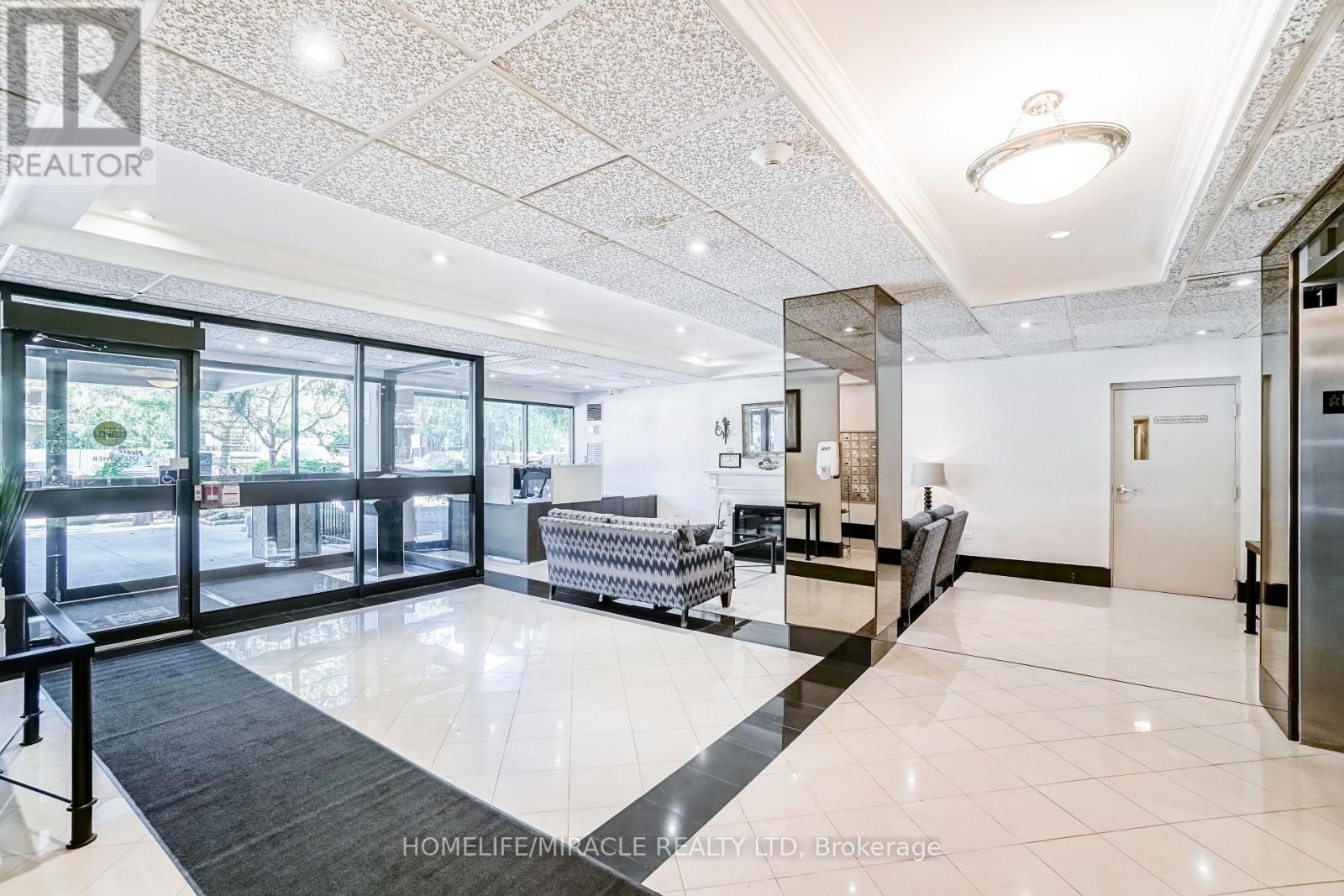 209 - 1320 Mississauga Valley Boulevard, Mississauga, Ontario  L5A 3S9 - Photo 6 - W13834090