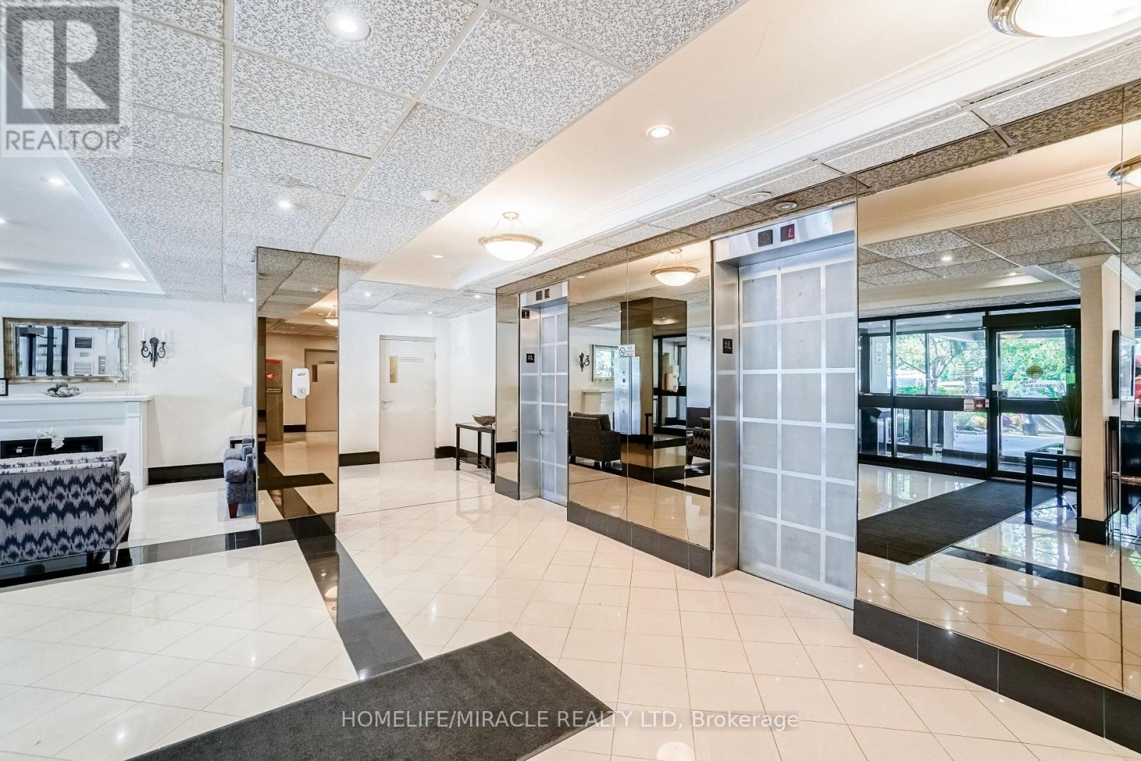 209 - 1320 Mississauga Valley Boulevard, Mississauga, Ontario  L5A 3S9 - Photo 8 - W13834090