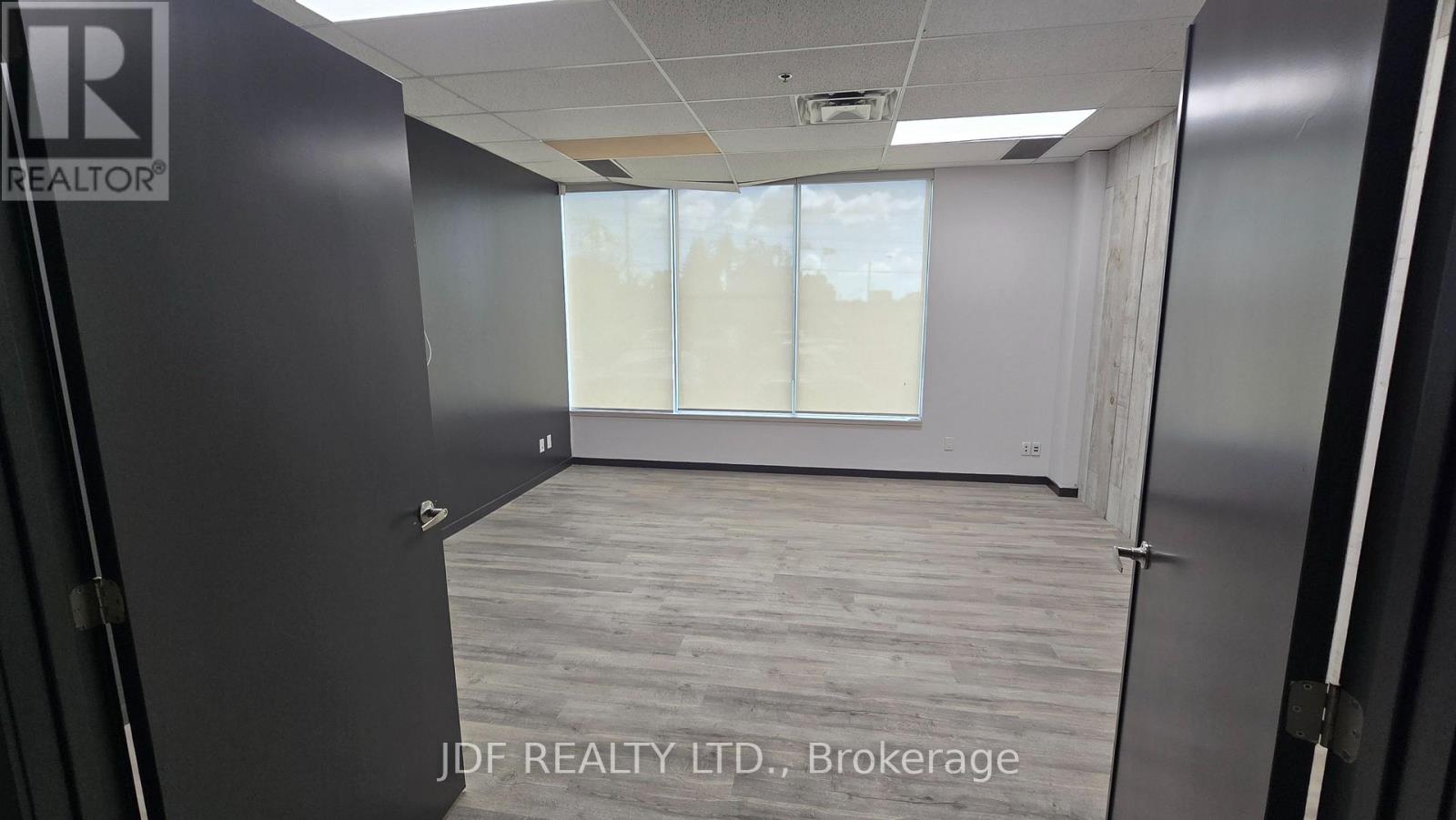 70 Disco Road, Toronto, Ontario  M9W 1L7 - Photo 21 - W13834178