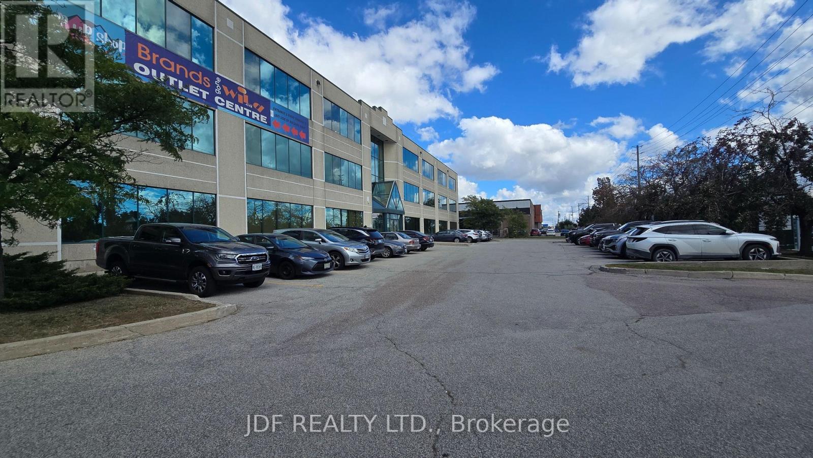 70 Disco Road, Toronto, Ontario  M9W 1L7 - Photo 7 - W13834178