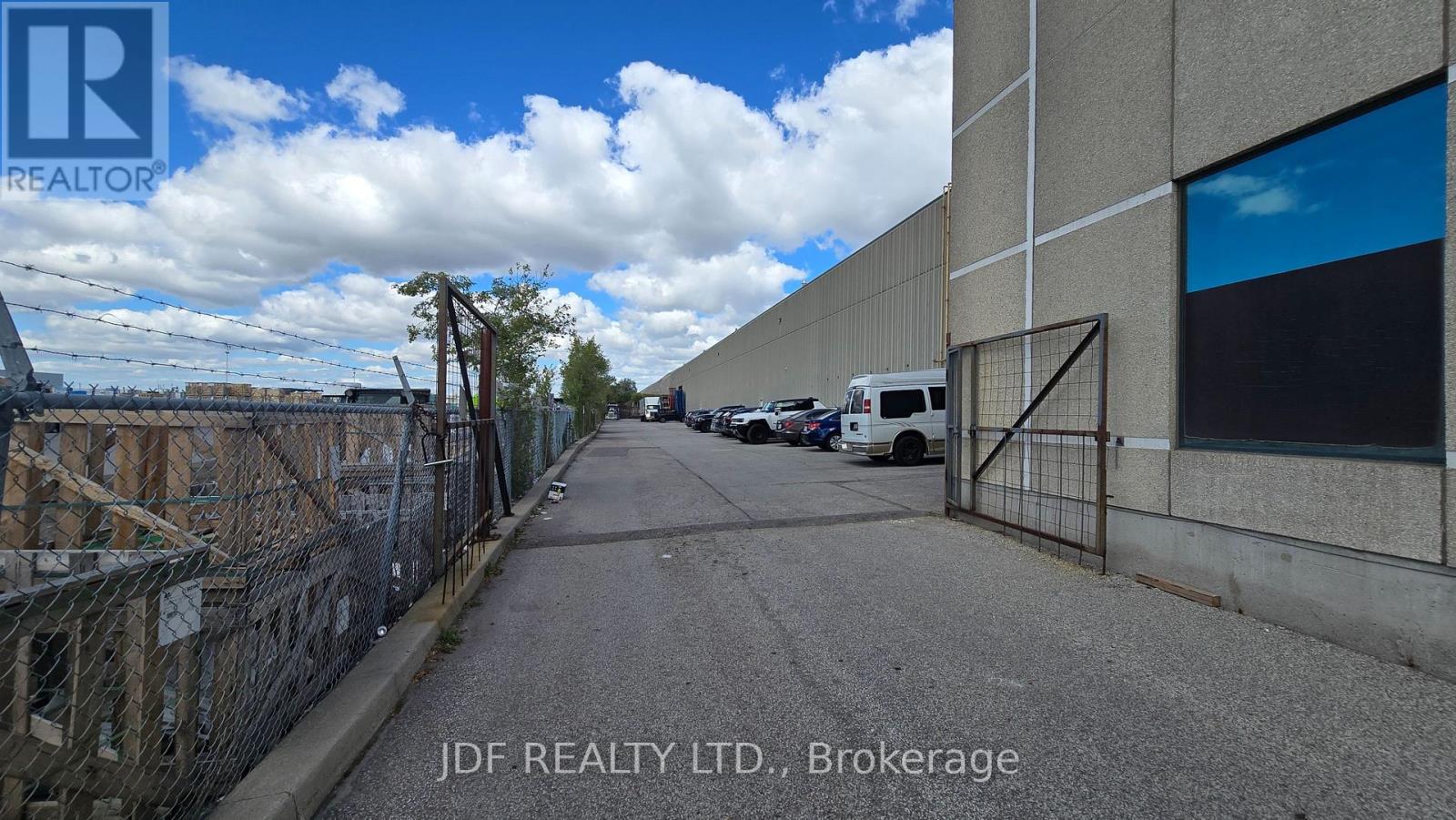 70 Disco Road, Toronto, Ontario  M9W 1L7 - Photo 8 - W13834178