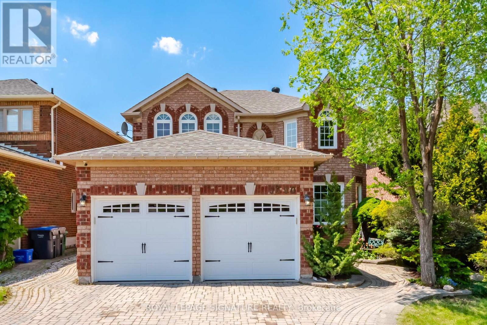 5390 Mcfarren Boulevard, Mississauga, Ontario  L5M 5Y5 - Photo 2 - W13834218