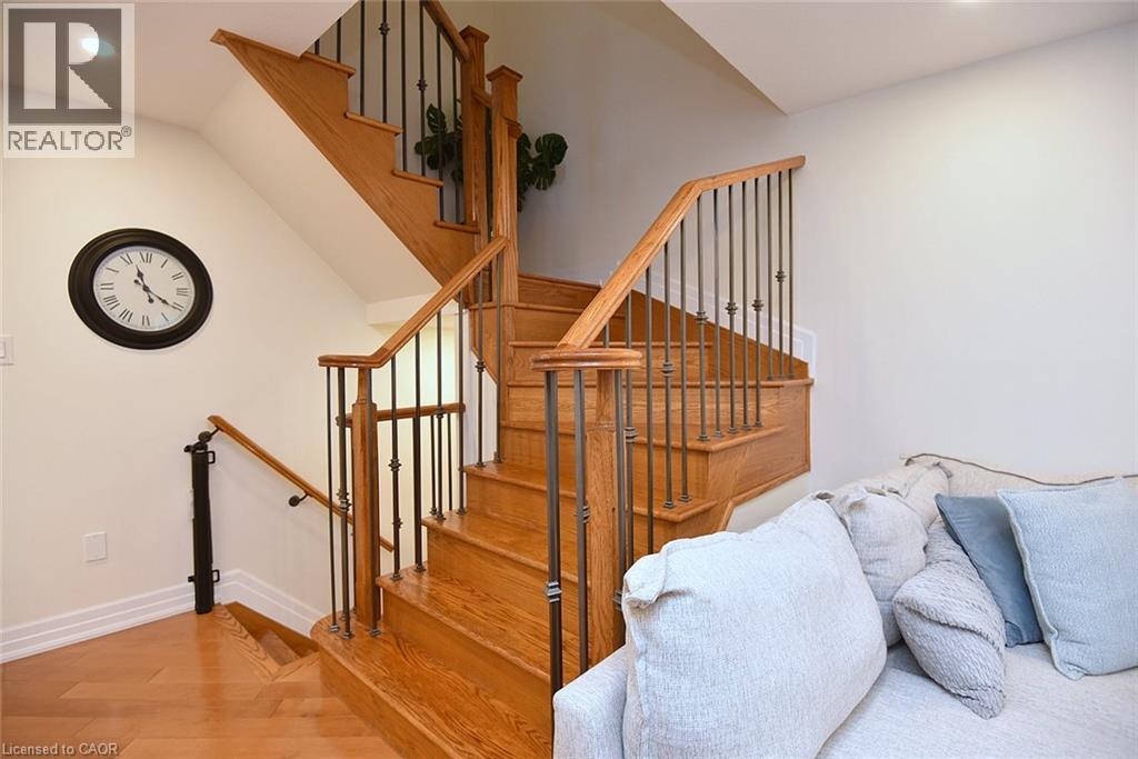89 Blue Sky Trail, Waterdown, Ontario  L0R 2H8 - Photo 21 - 40864872