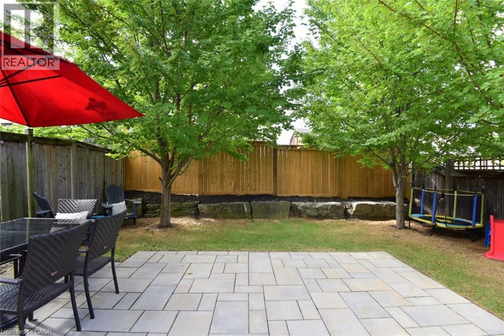 89 Blue Sky Trail, Waterdown, Ontario  L0R 2H8 - Photo 34 - 40864872