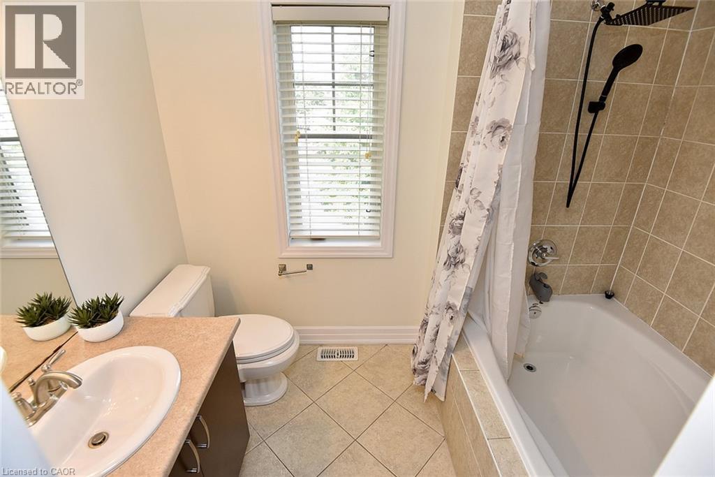 89 Blue Sky Trail, Waterdown, Ontario  L0R 2H8 - Photo 25 - 40864872