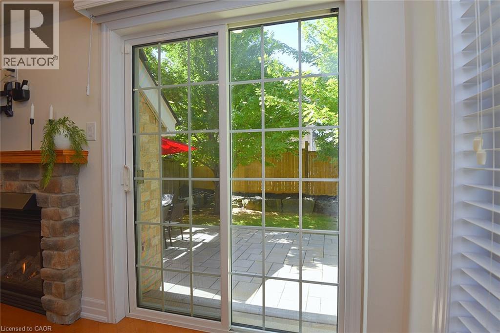89 Blue Sky Trail, Waterdown, Ontario  L0R 2H8 - Photo 18 - 40864872