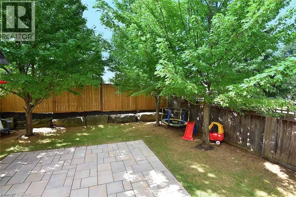 89 Blue Sky Trail, Waterdown, Ontario  L0R 2H8 - Photo 35 - 40864872