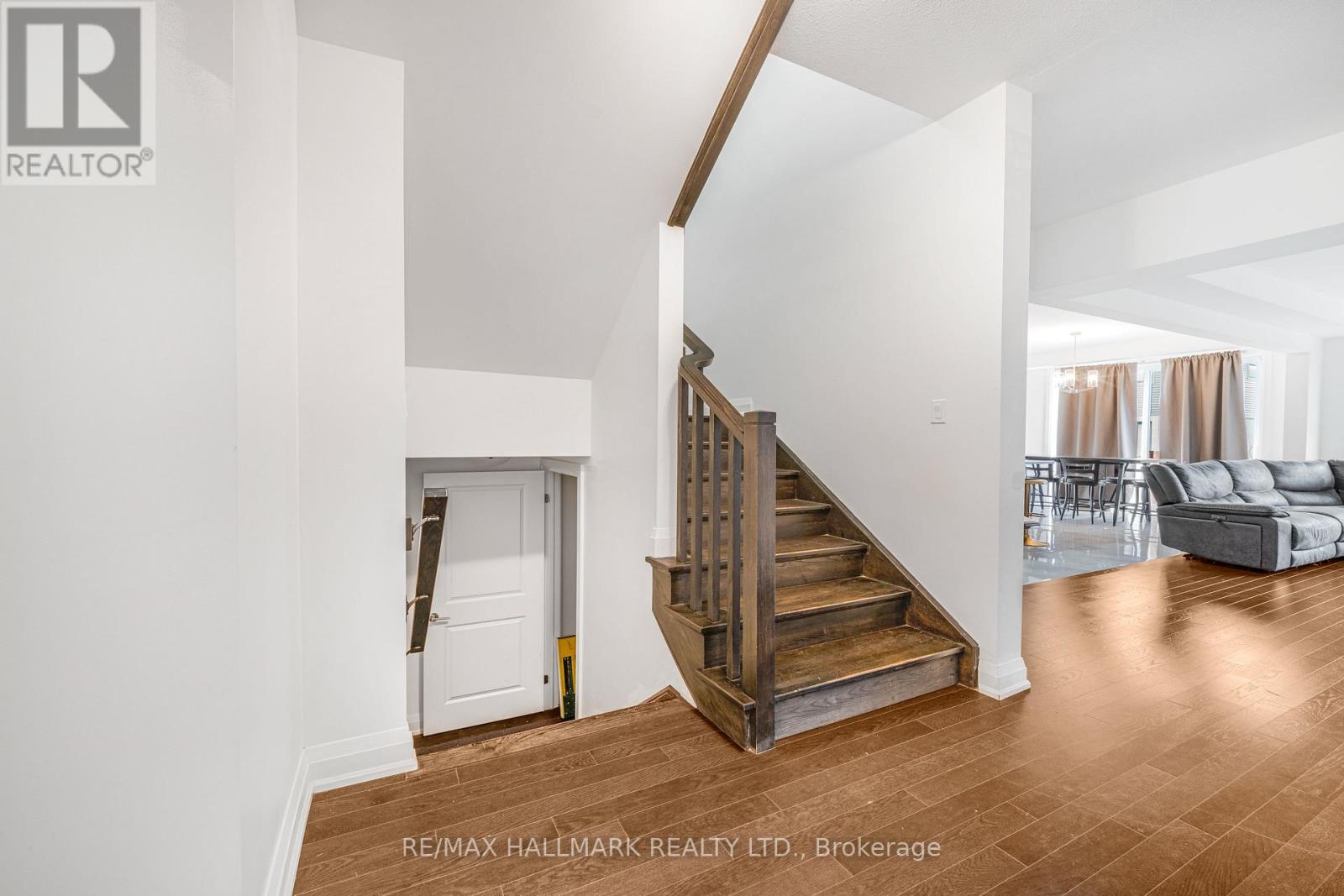 7249 Parkside Road, Niagara Falls, Ontario  L2H 3V4 - Photo 5 - X13834198
