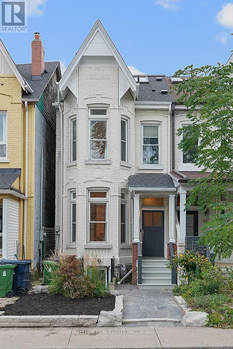 68 MONTROSE AVENUE, Toronto, Ontario