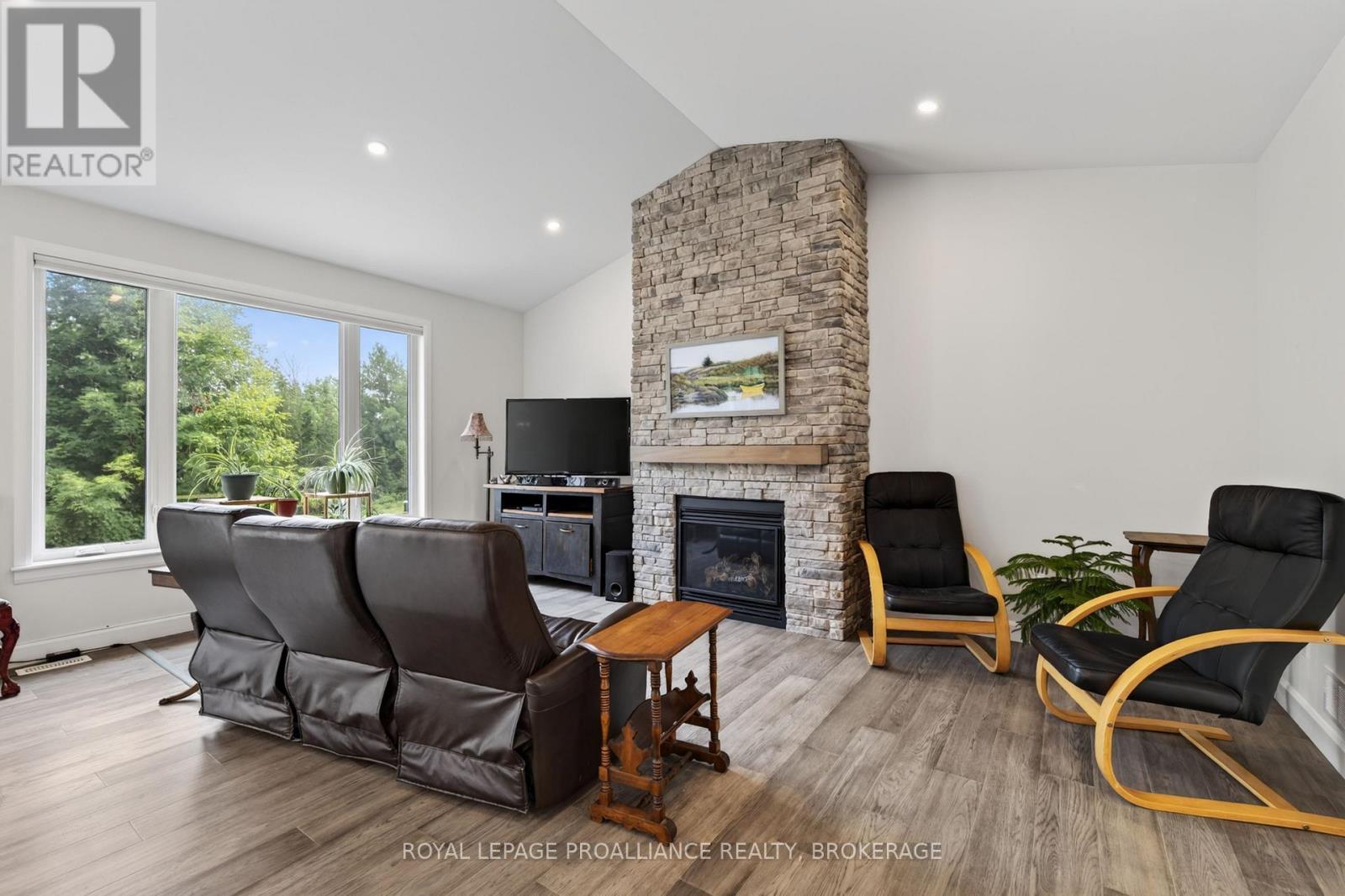 12 Petworth Road, Stone Mills, Ontario  K0K 3N0 - Photo 10 - X13834308