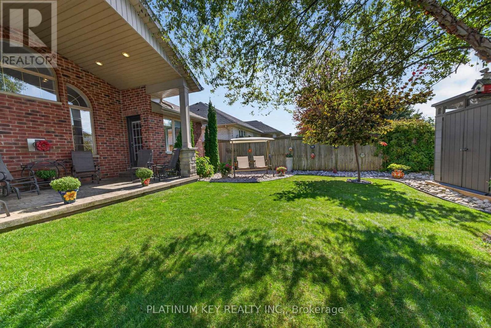 9 Ronald Bloore Drive, Sarnia, Ontario  N7W 1C5 - Photo 39 - X13834226