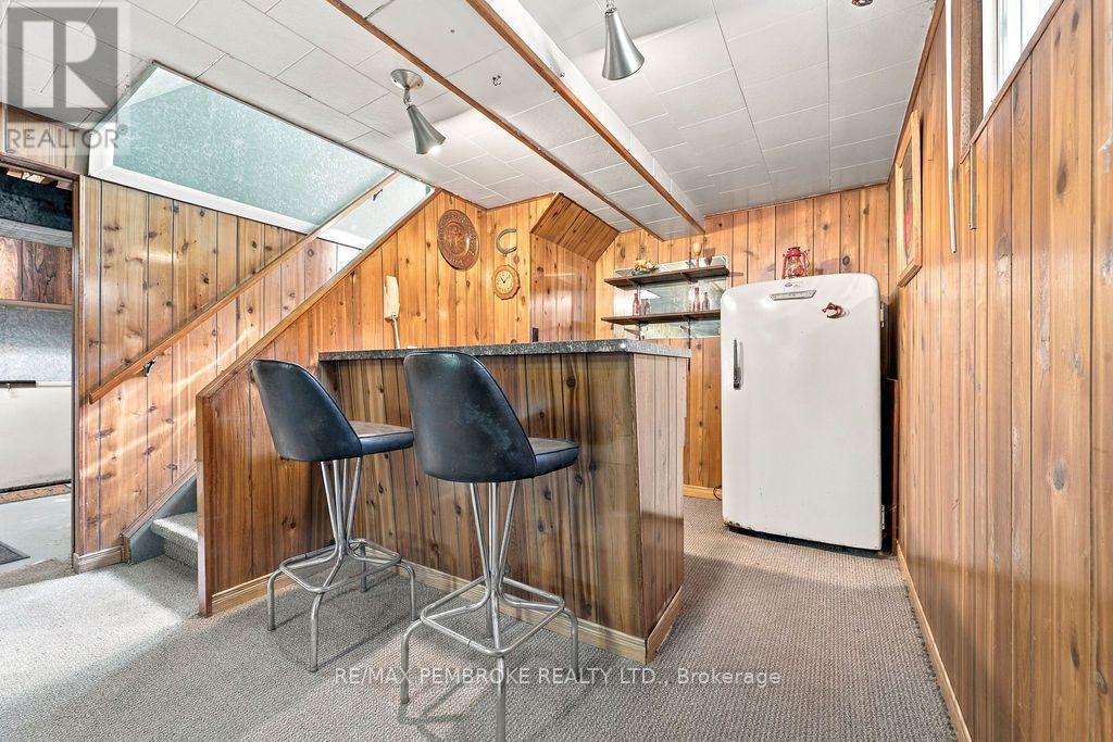 41 Centre Street W, Petawawa, Ontario  K8A 7E8 - Photo 27 - X13834228