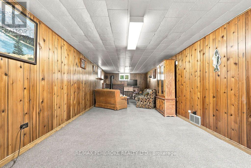 41 Centre Street W, Petawawa, Ontario  K8A 7E8 - Photo 29 - X13834228