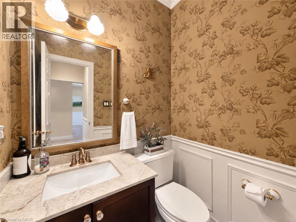 74 Davidson Boulevard, Dundas, Ontario  L9H 6Y1 - Photo 20 - 40865940