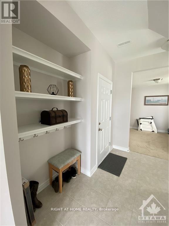 166 Pictou Crescent, Ottawa, Ontario  K2V 0R2 - Photo 3 - X13834342