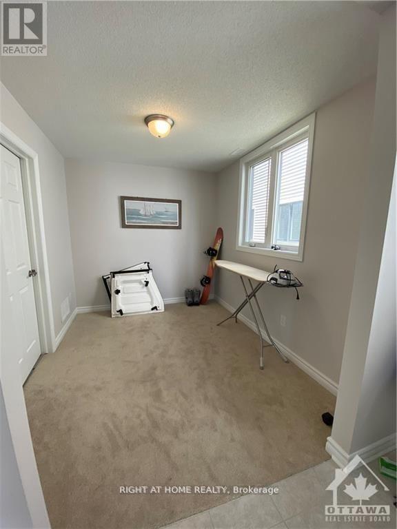 166 Pictou Crescent, Ottawa, Ontario  K2V 0R2 - Photo 4 - X13834342