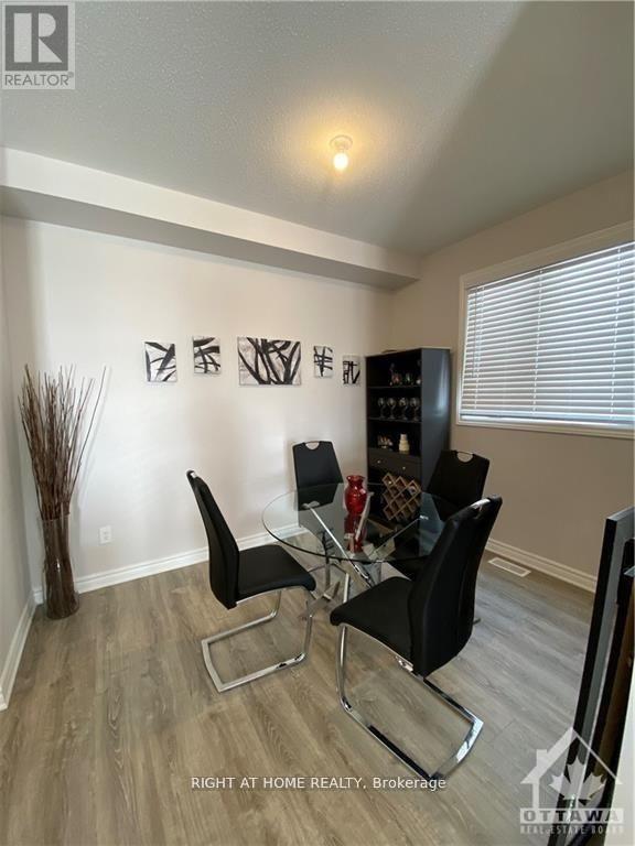 166 Pictou Crescent, Ottawa, Ontario  K2V 0R2 - Photo 5 - X13834342