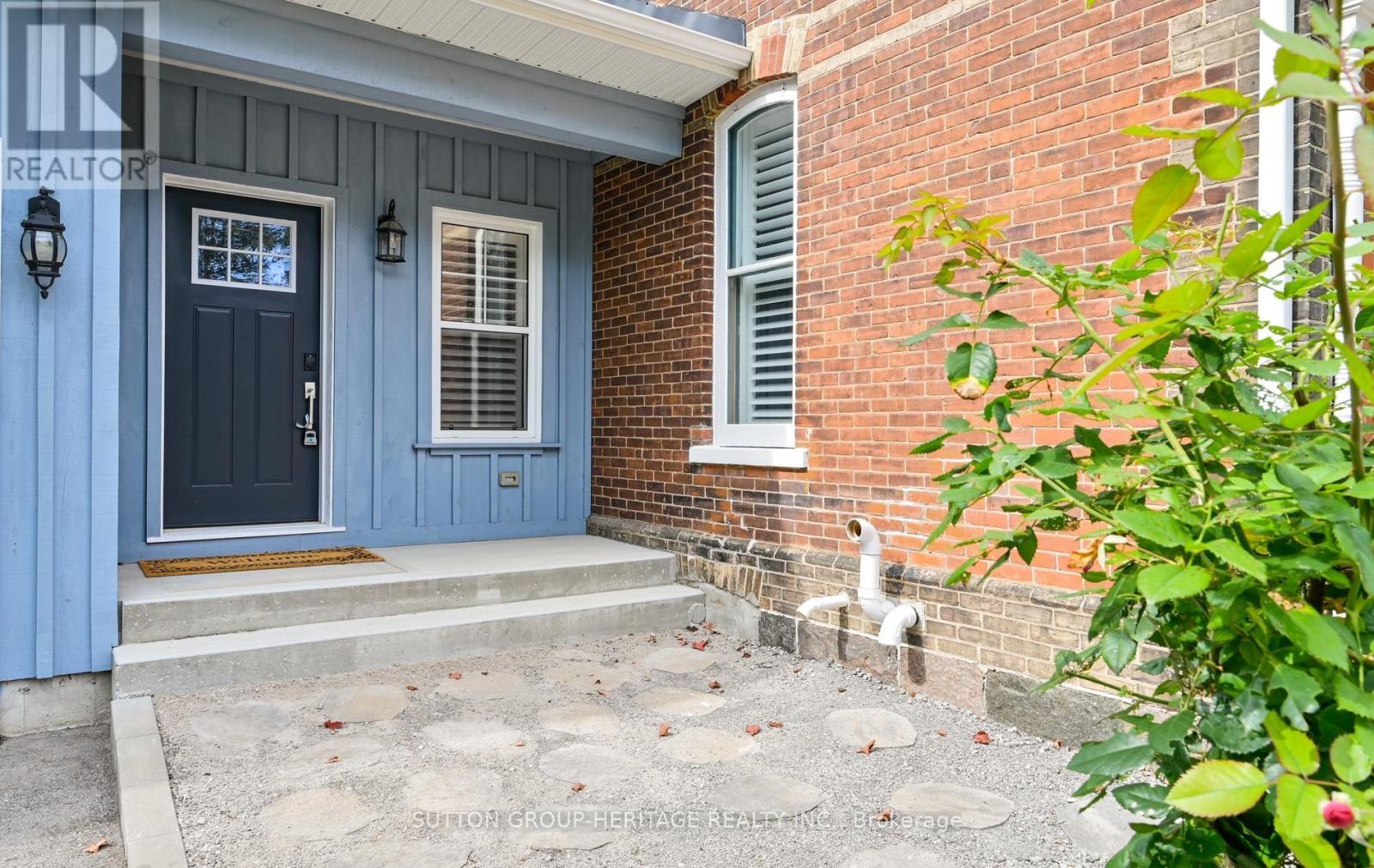 5240 Old Brock Road, Pickering, Ontario  L1Y 1A1 - Photo 3 - E13834222