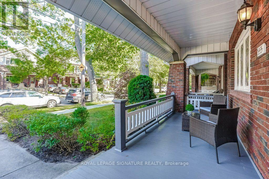 355 Wolverleigh Boulevard, Toronto, Ontario  M4C 1S7 - Photo 3 - E13834270