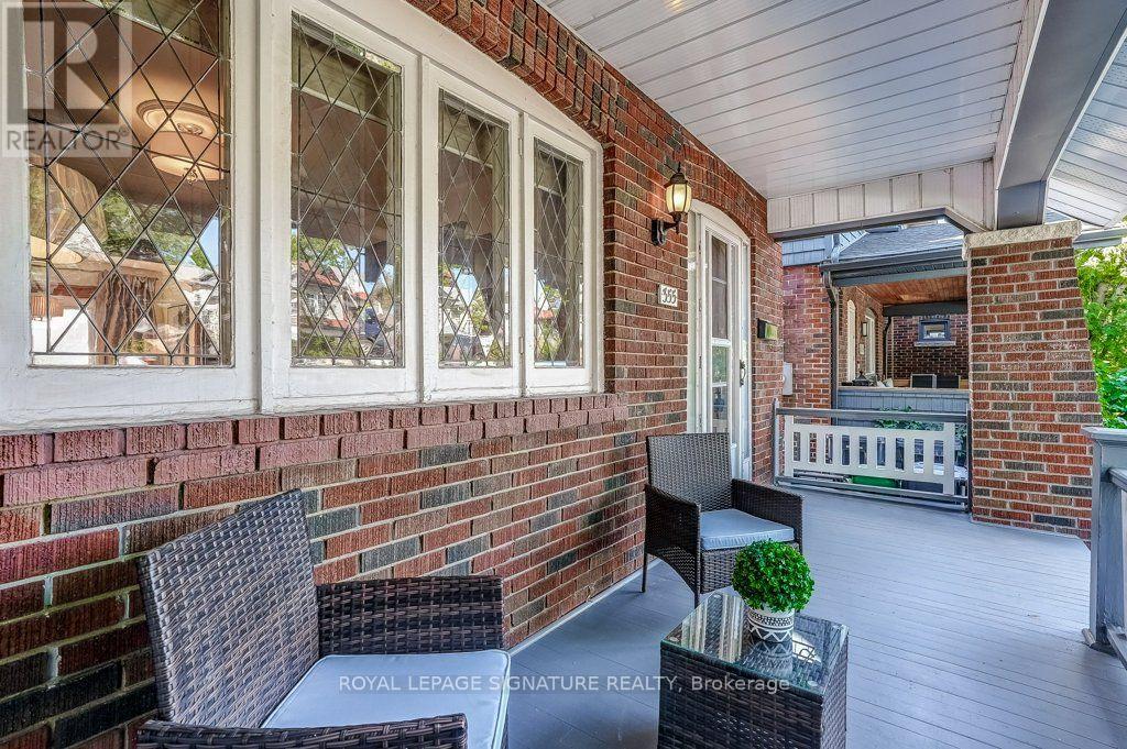 355 Wolverleigh Boulevard, Toronto, Ontario  M4C 1S7 - Photo 4 - E13834270