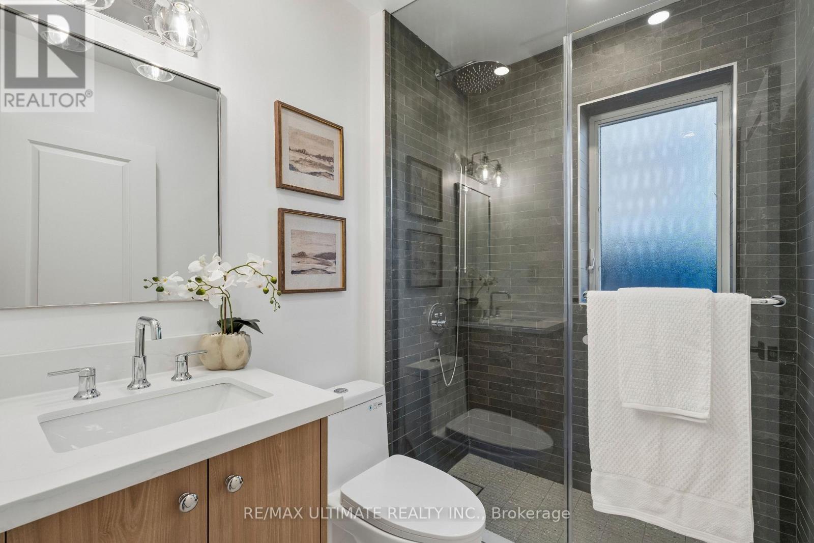 49 Ingham Avenue, Toronto, Ontario  M4K 2W6 - Photo 23 - E13834292