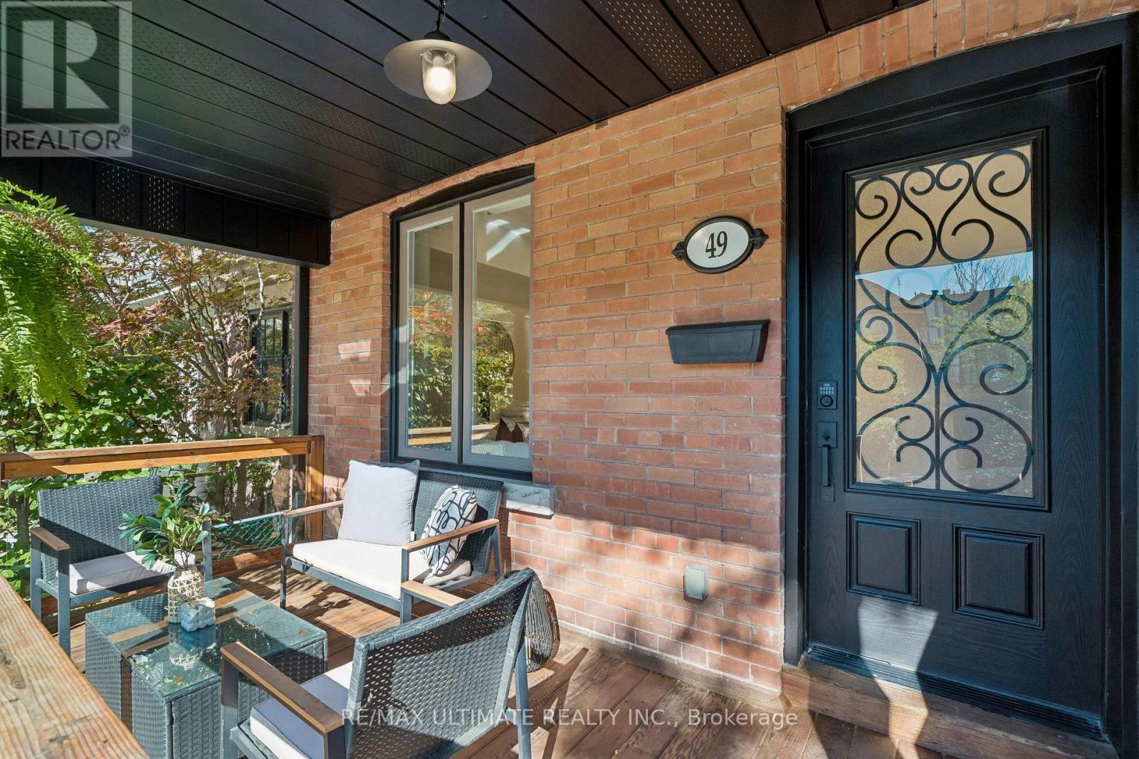 49 Ingham Avenue, Toronto, Ontario  M4K 2W6 - Photo 3 - E13834292