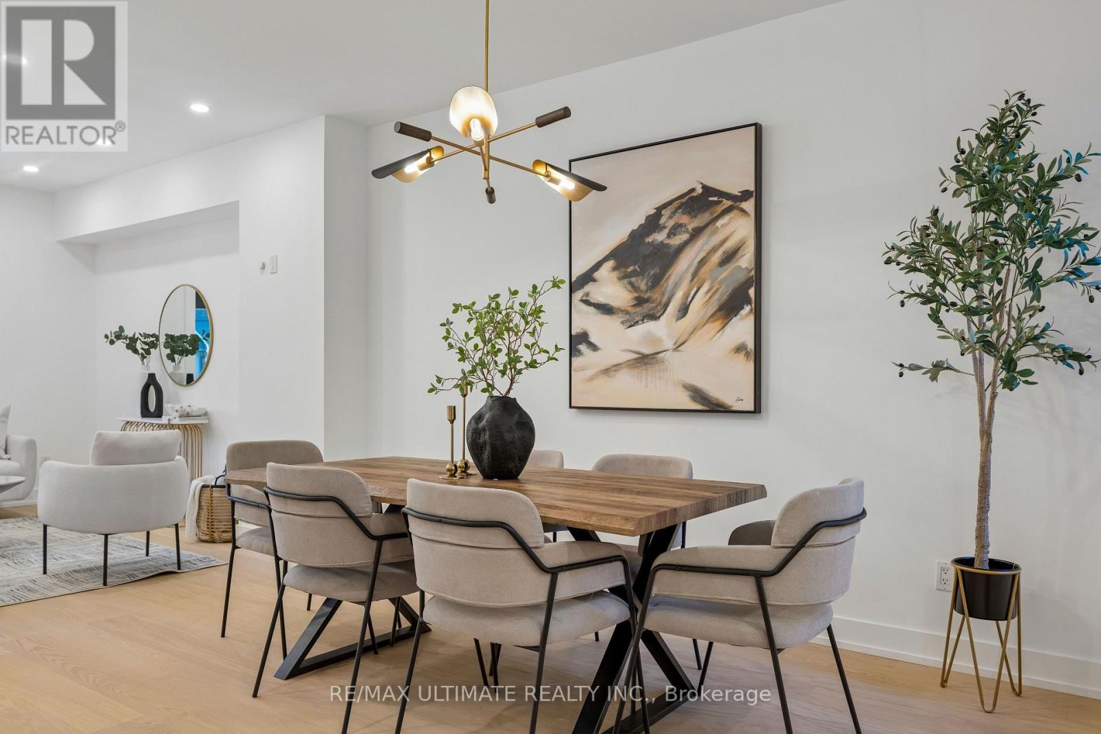 49 Ingham Avenue, Toronto, Ontario  M4K 2W6 - Photo 7 - E13834292