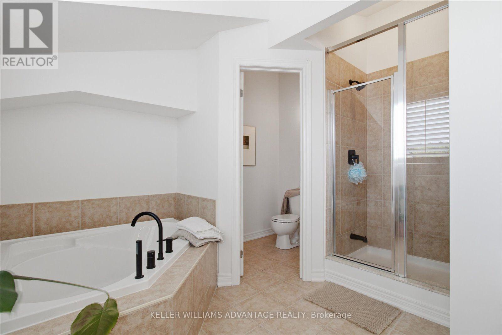 78 Woodbine Avenue, Toronto, Ontario  M4L 2A2 - Photo 27 - E13834326