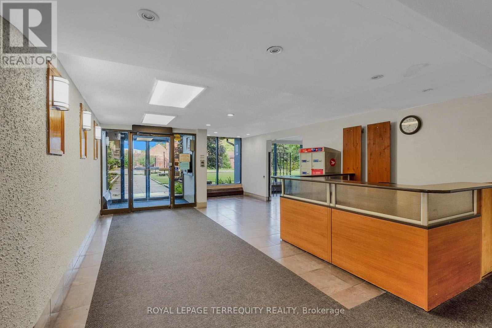 816 - 180 Markham Road, Toronto, Ontario  M1M 2Z9 - Photo 4 - E13834356