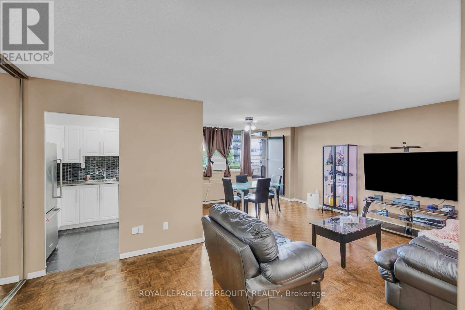 816 - 180 Markham Road, Toronto, Ontario  M1M 2Z9 - Photo 7 - E13834356