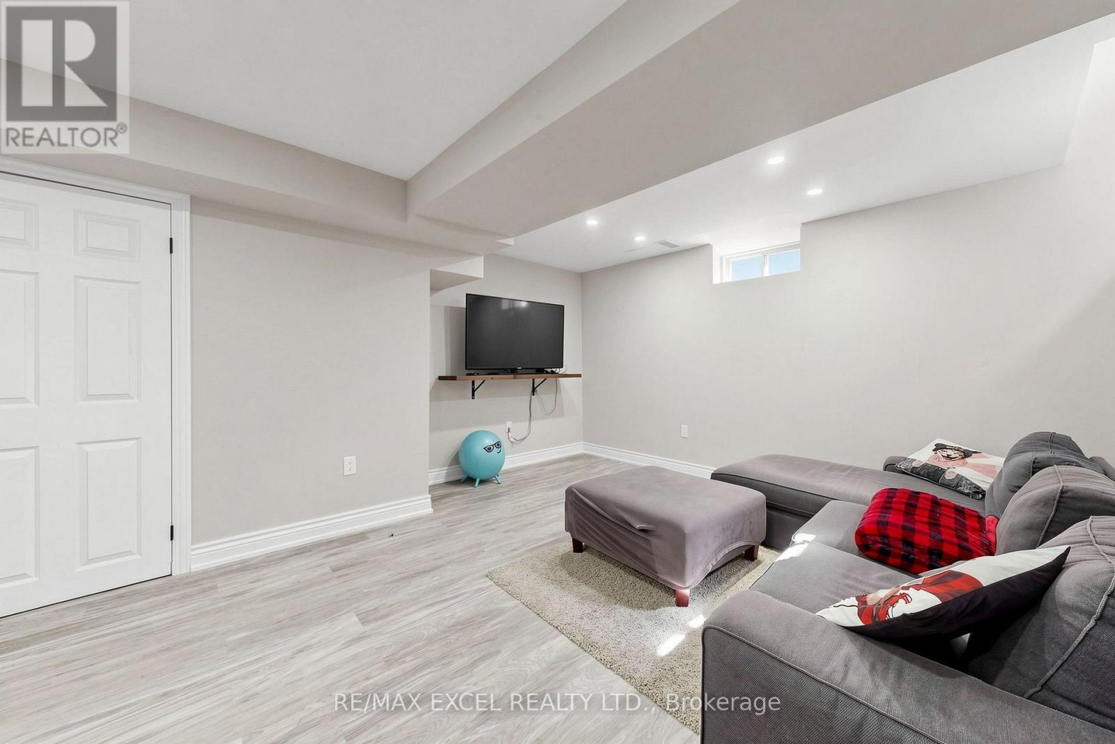16 Stockell Crescent, Ajax, Ontario  L1T 0M5 - Photo 41 - E13834374